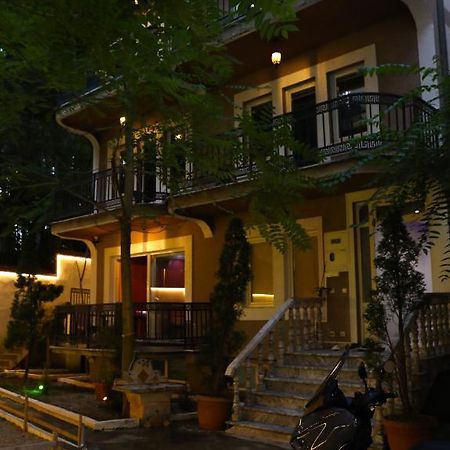 City Park Hostel 프리슈티나 외부 사진