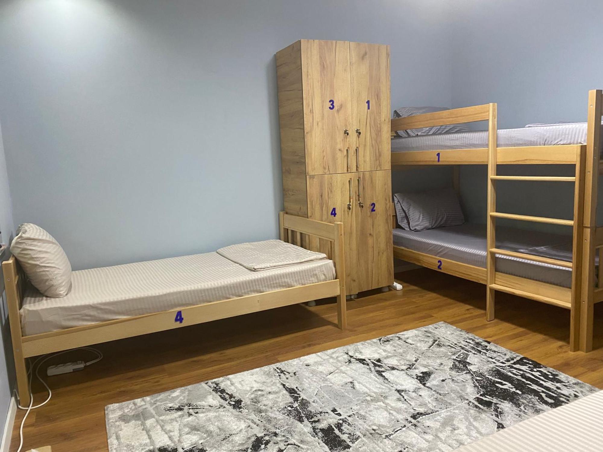 City Park Hostel 프리슈티나 외부 사진